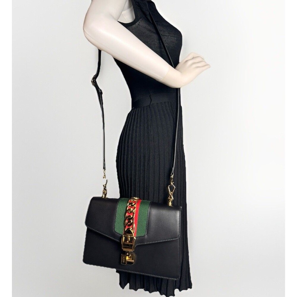Gucci Sylvie Web Black Leather Shoulder Bag with dust bag & COA authenticated - Picture 3 of 16